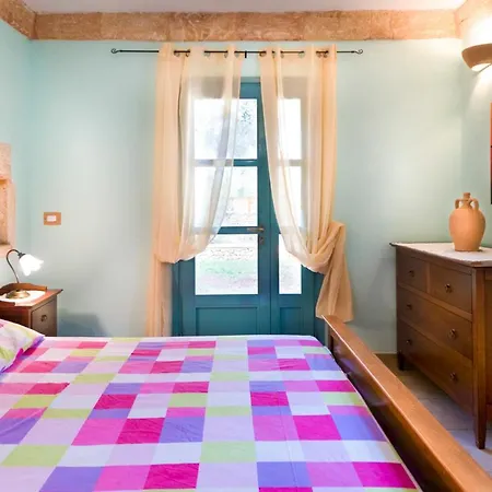 Sleeps 7 With Pool Air Con And Wifi Villa *